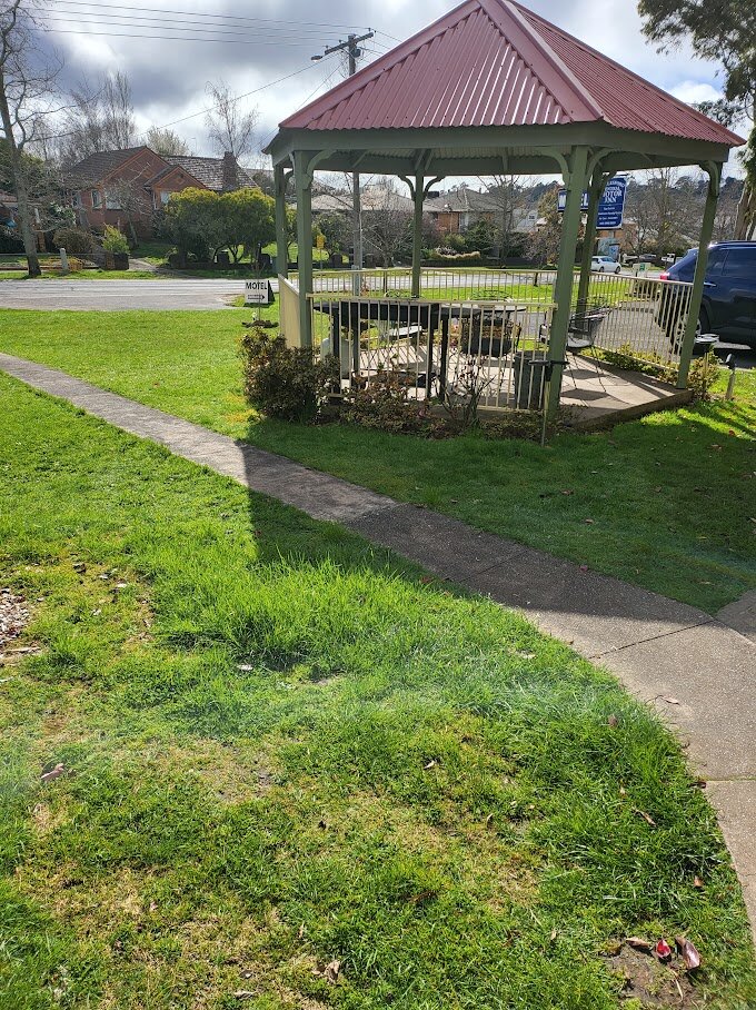 戴尔斯福德中心汽车旅馆-官方