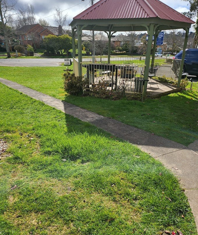 戴尔斯福德中心汽车旅馆主图