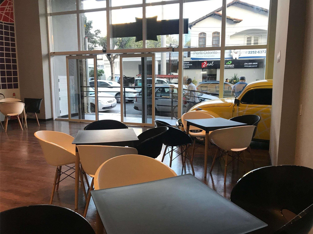 宜必思尚品特雷斯里奥斯酒店主图