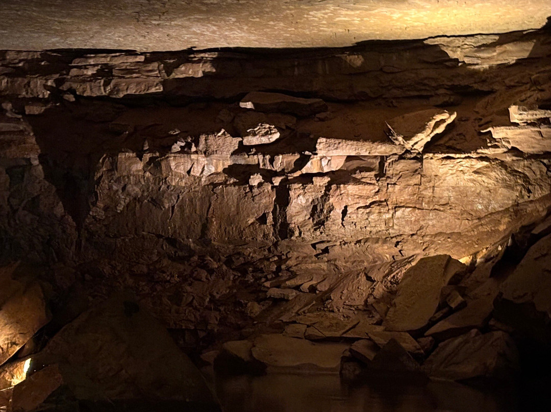 Lost River Cave-鲍灵格林必去景点