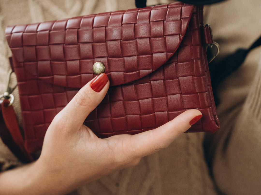 Jirakis Handcrafted Leather-Analipsi必去景点