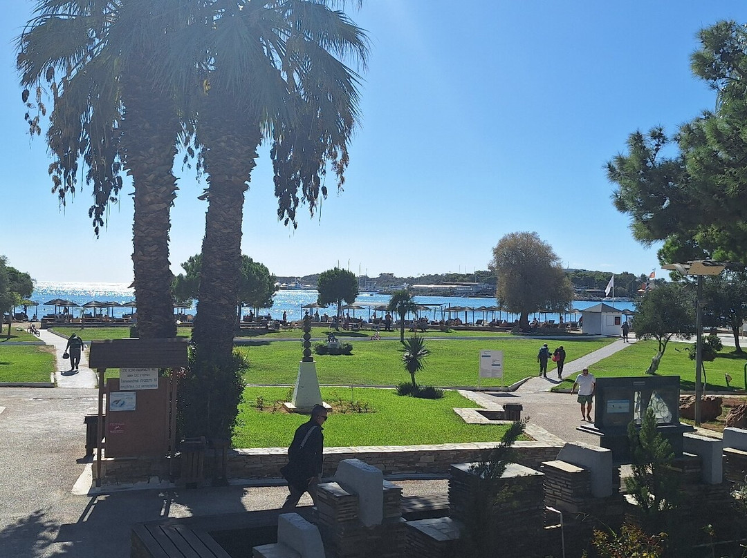 Vouliagmeni Beach-沃立歌美尼必去景点