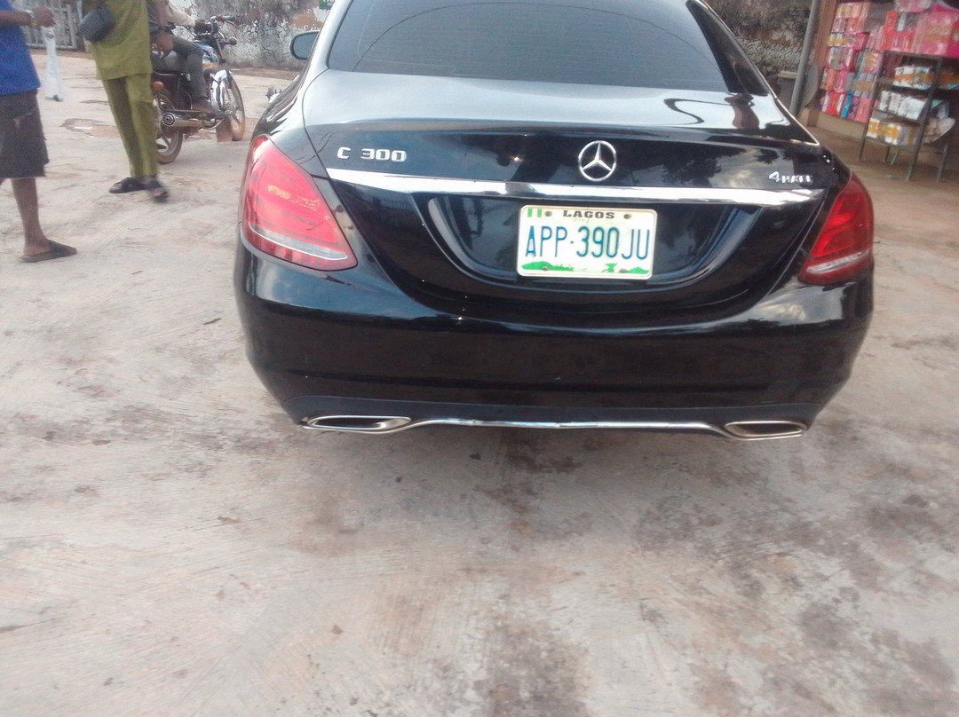 Mercedes-Benz World-威布里治必去景点