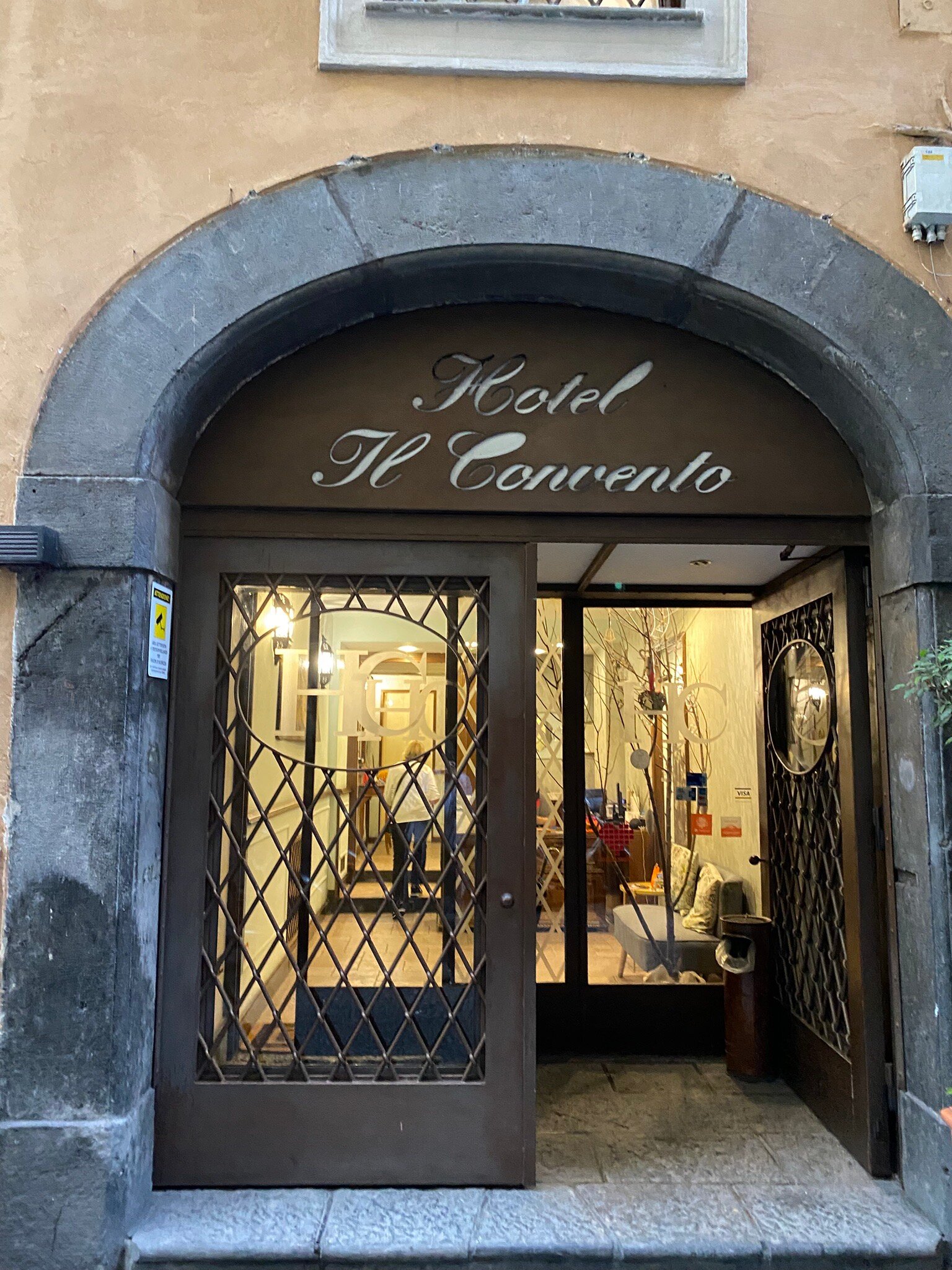 伊尔康文特酒店-官方