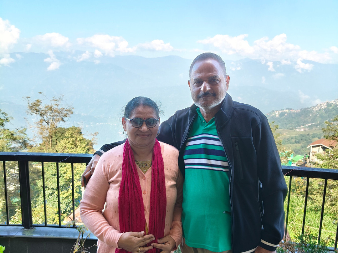 Sumi Queen's Yard Rink Mall Darjeeling主图