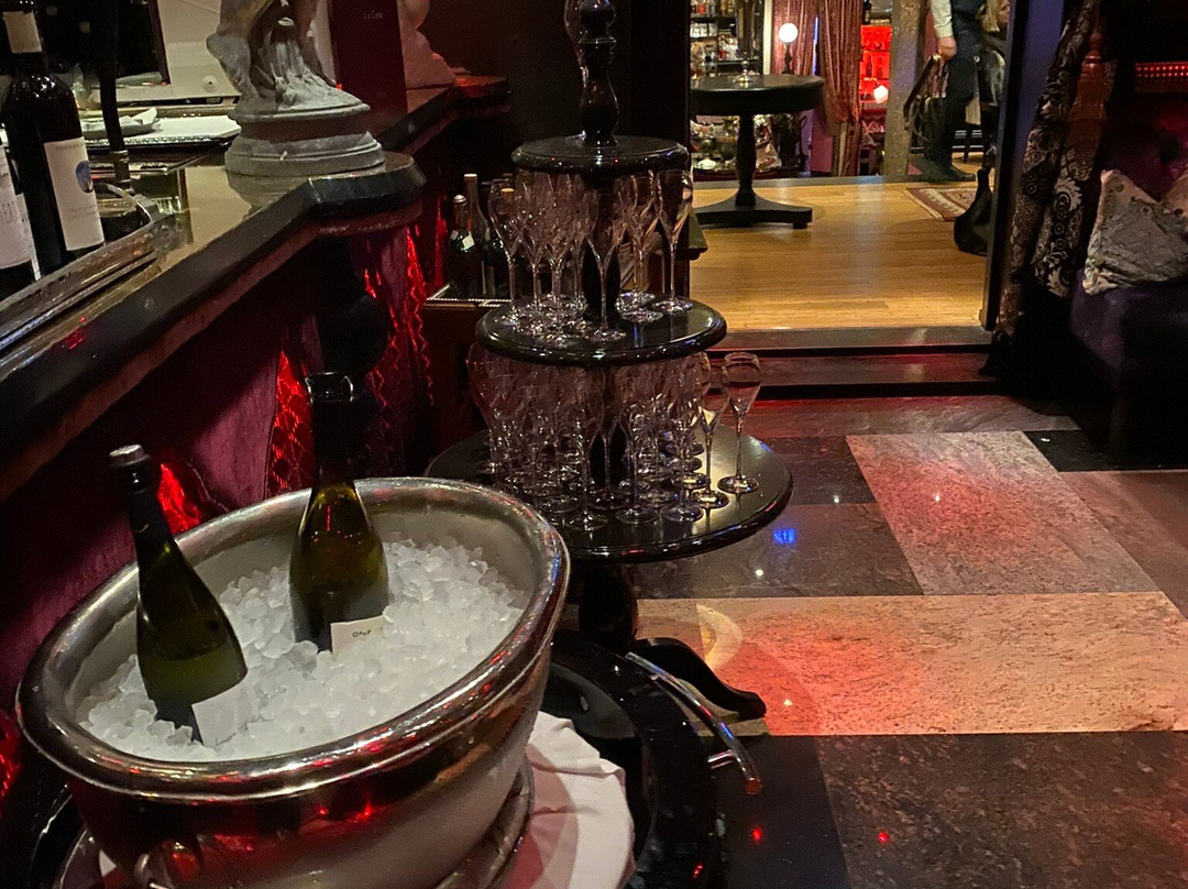 Dorsia Hotel & Restaurant主图