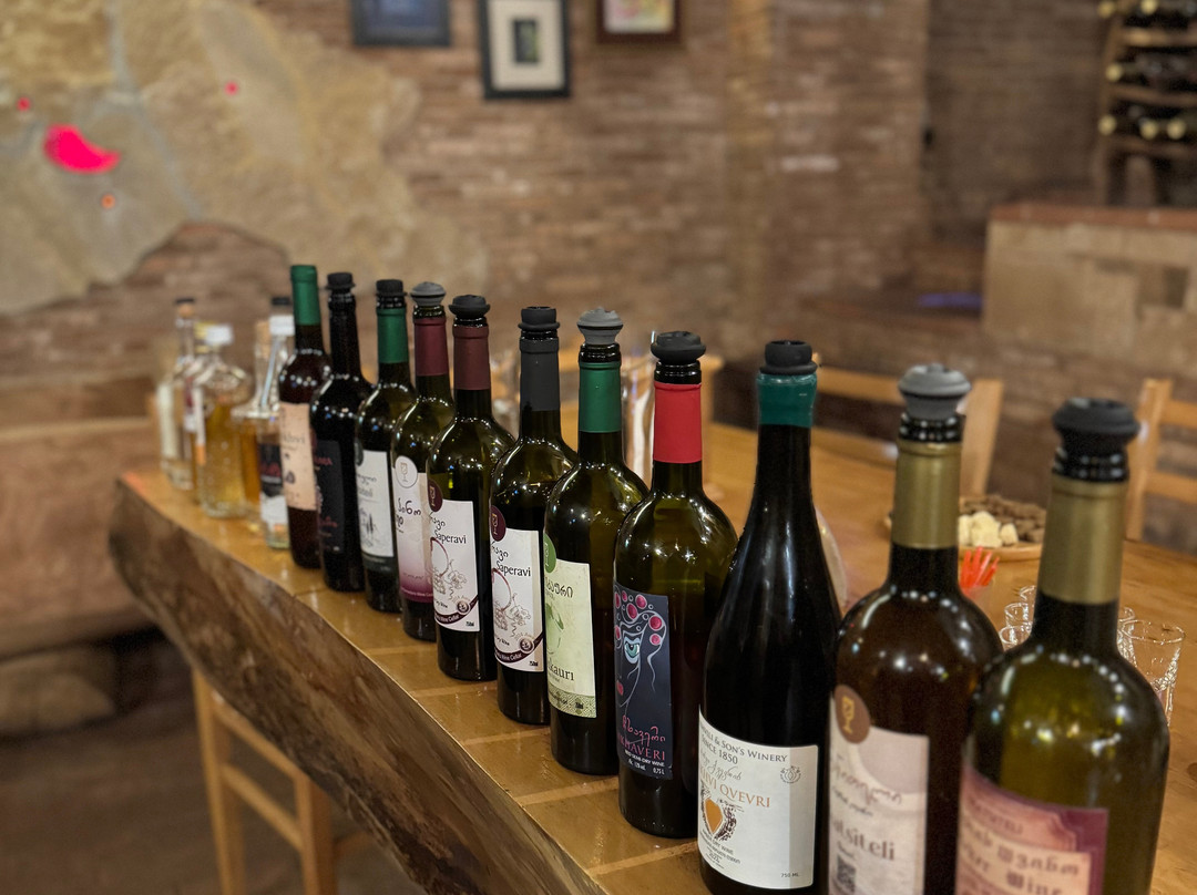Vazha Davitadze's Winemaking and Wine Cellar-巴统必去景点