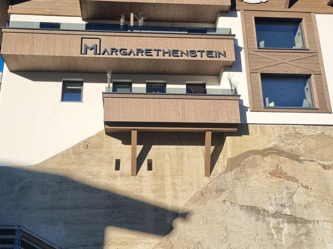 玛格丽特斯坦精品酒店和公寓主图