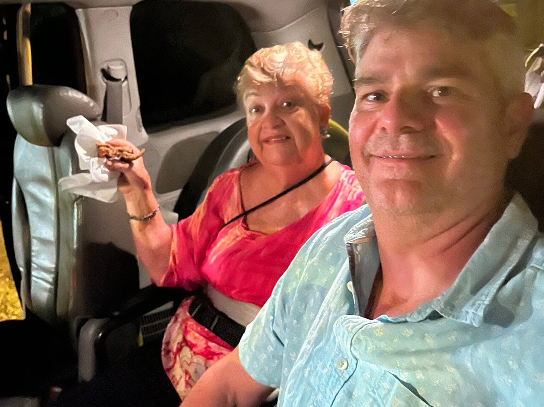 T&T Wheelchair Accessible Transit & Tours Ltd-特立尼达必去景点