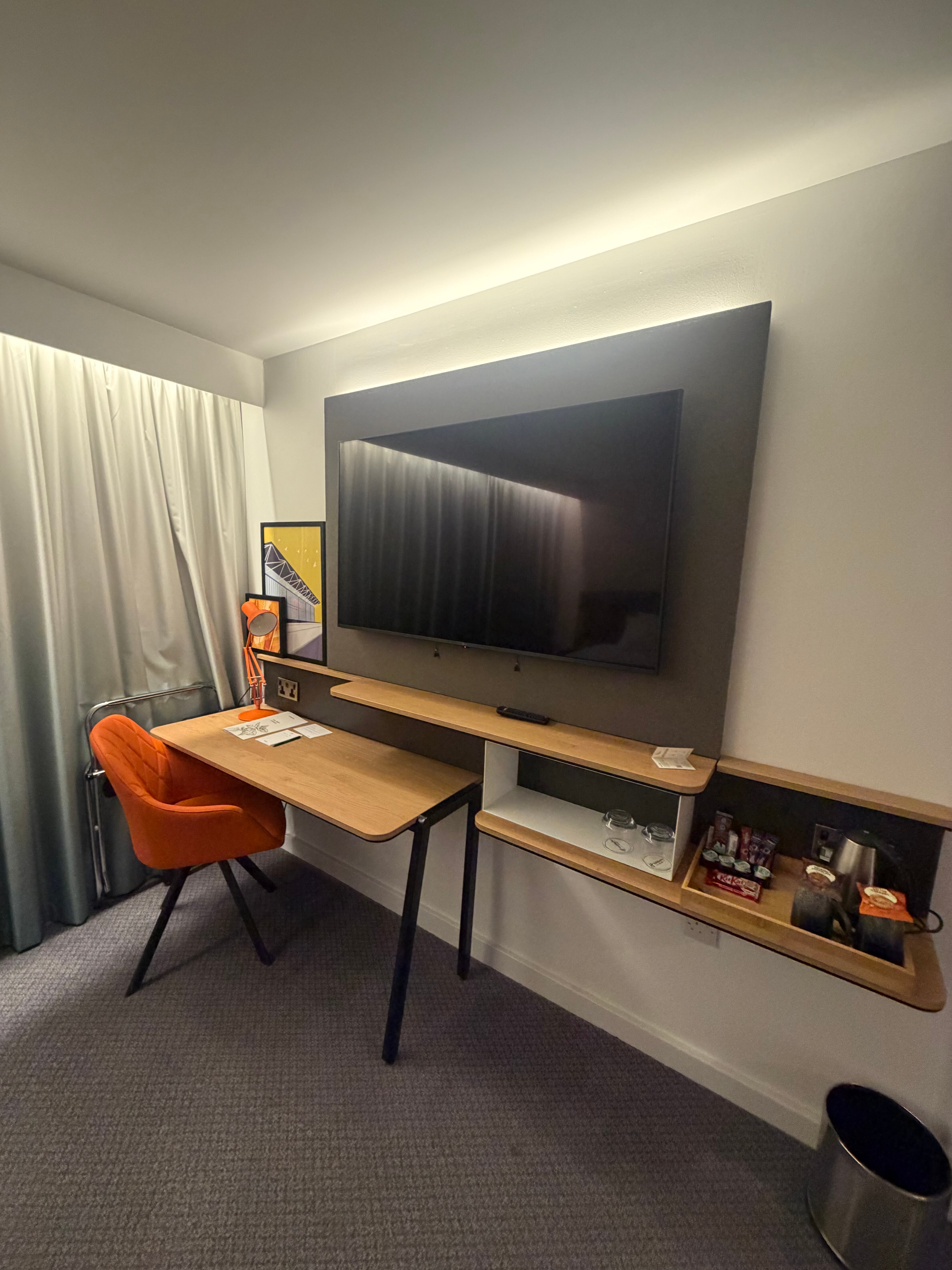 假日布里斯托尔机场酒店-官方