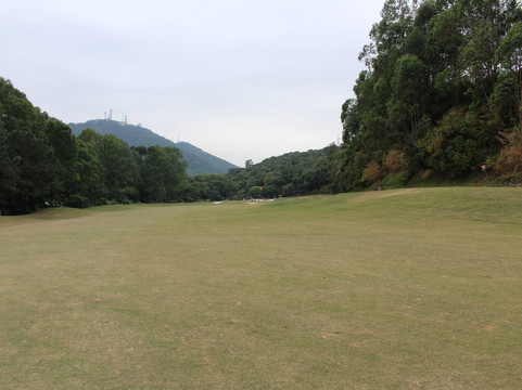 南沙高尔夫球会-广州市必去景点
