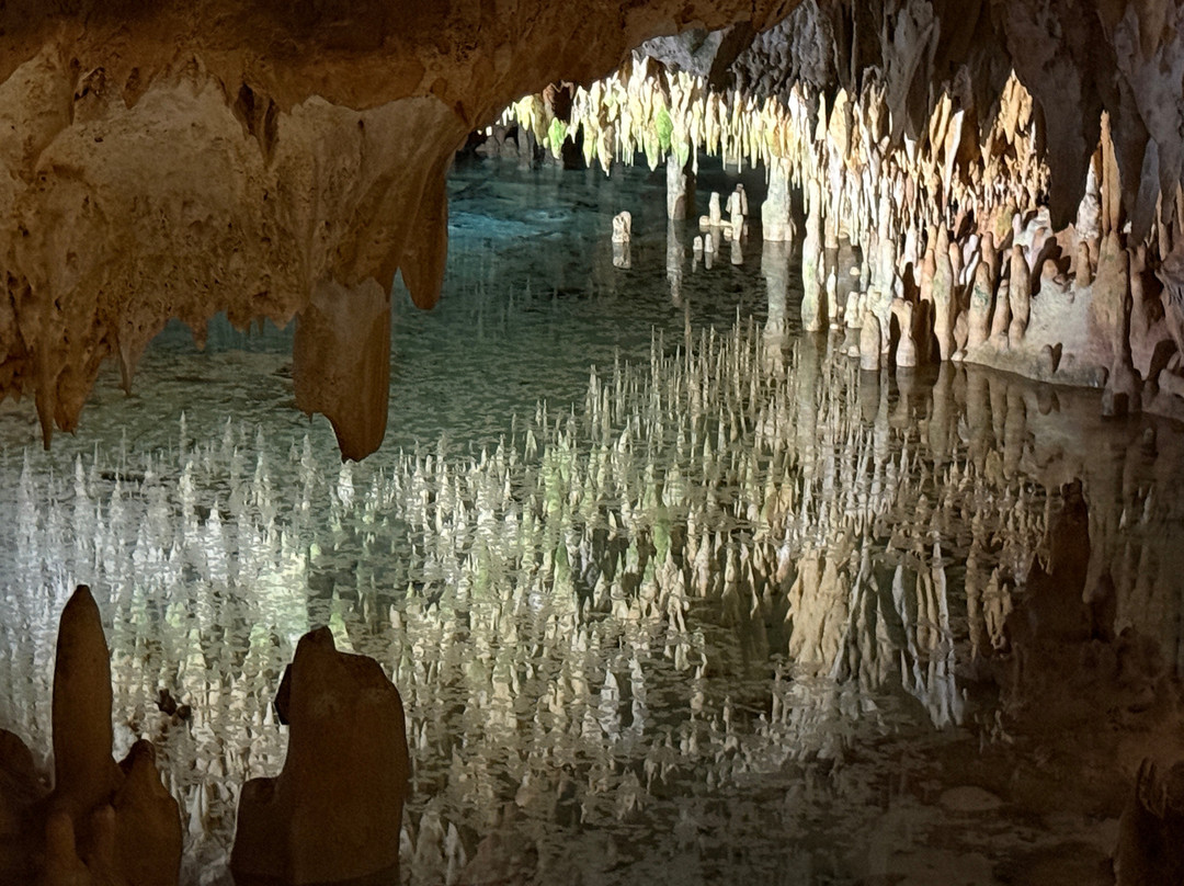 Cayman Crystal Caves-大开曼岛必去景点