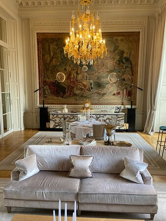 巴黎瑰丽酒店主图