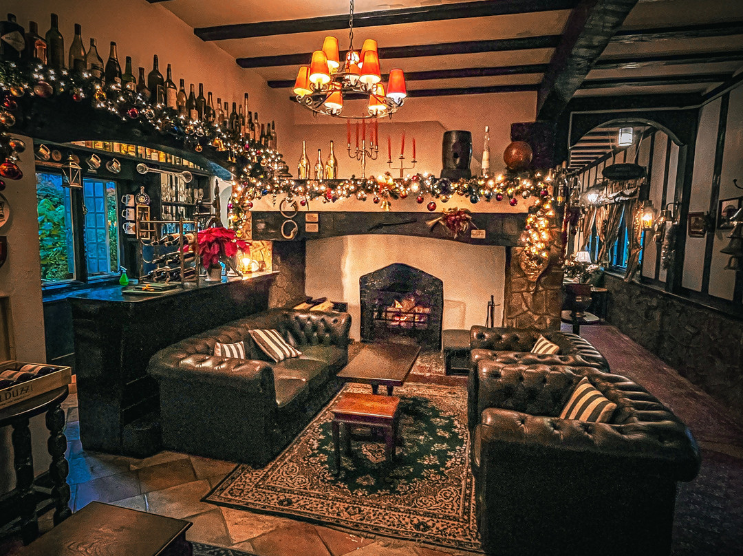 Ye Olde Smokehouse Fraser’s Hill主图