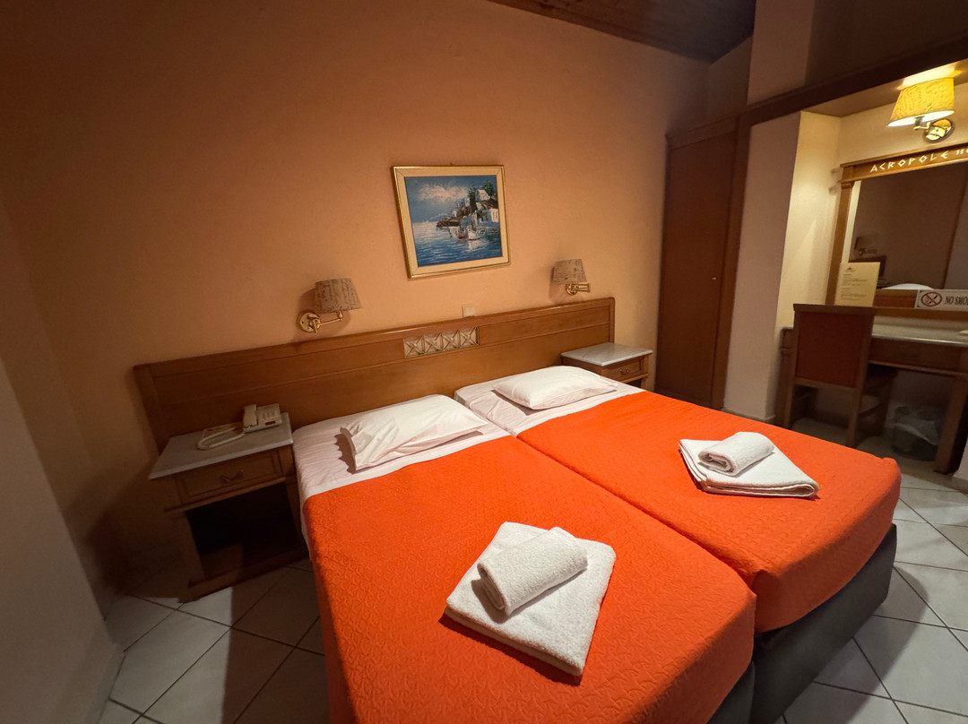 卫城戴尔斐酒店主图