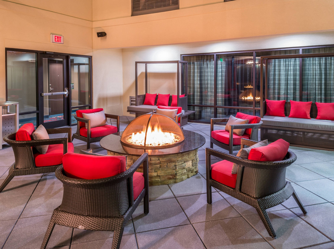 威尔明顿市中心/历史区万怡酒店