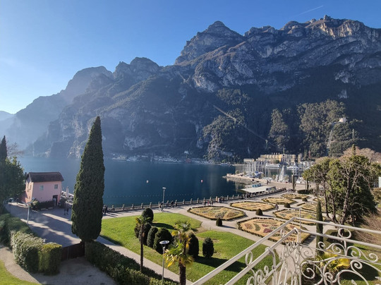 丽都皇宫酒店主图