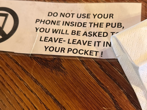 The Harewood Arms Hotel主图