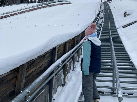 比尔凯贝内伦酒店及公寓主图