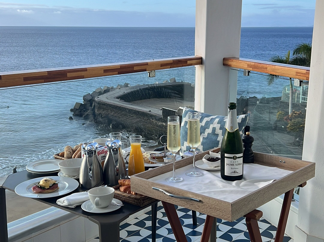 法里奥内斯酒店主图