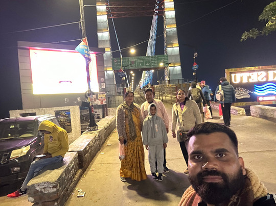 Kishore Travels-哈里瓦必去景点