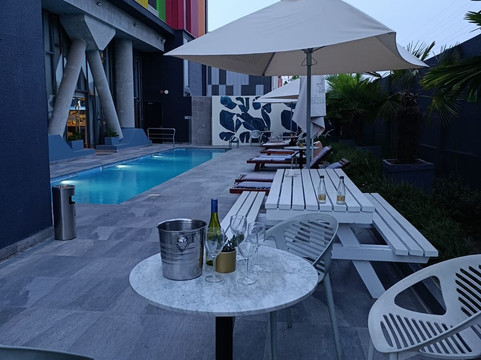 圣地亚哥机场万怡酒店主图