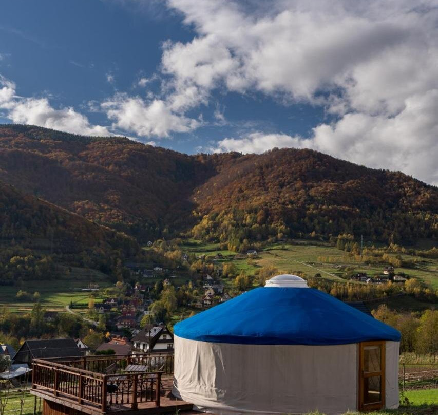 Górski Glamping- Caloroczne Jurty Z Widokiem