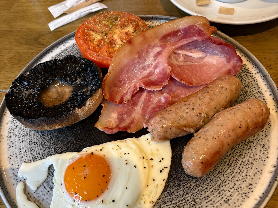 The White Hart主图