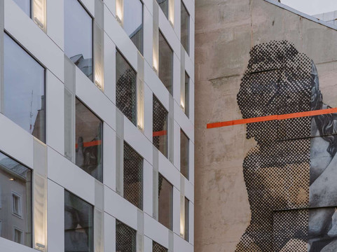 普罗华沙中心酒店