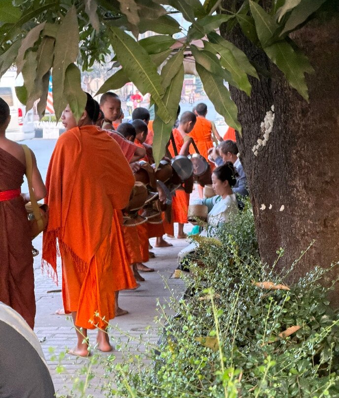 Lao Travel Links-琅勃拉邦必去景点