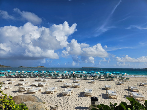 拉普拉亚东方湾酒店主图