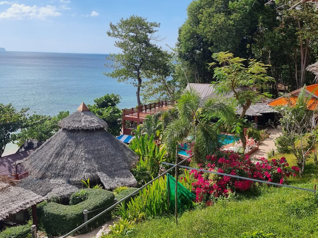 杰岛度假村主图