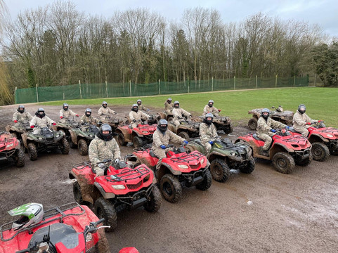 Hard Days Knight-阿什伯恩必去景点