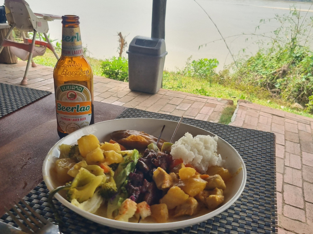 All Lao Elephant Camp-琅勃拉邦必去景点