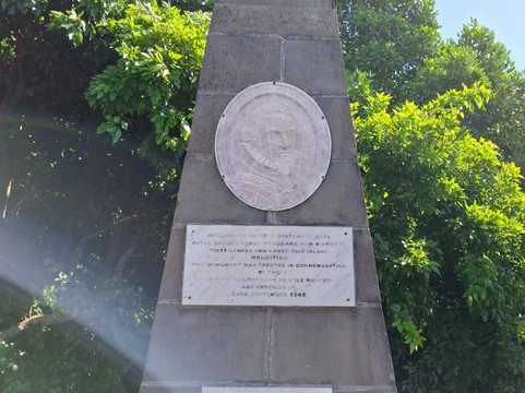 Explore Nou Zil - Electro Bike Discovery-贝尔欧布莱必去景点