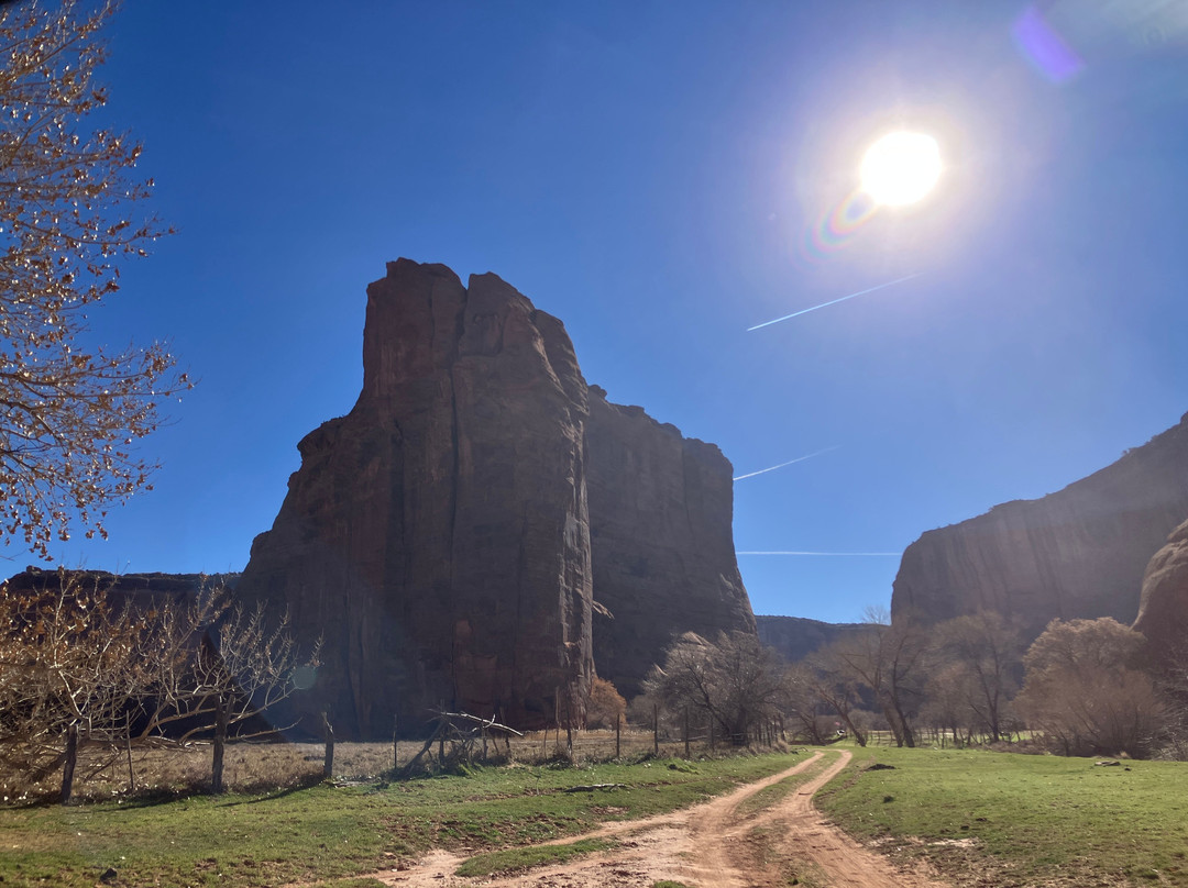 Beauty Way Jeep Tours-Chinle必去景点