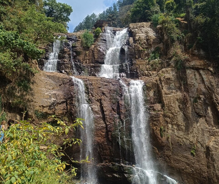 One & Only Travels-Kurunegala必去景点