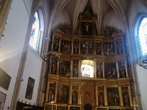 Santa Maria de Prado Cathedral-雷阿尔城必去景点