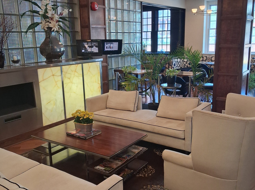 Hotel Rodney Lewes De主图