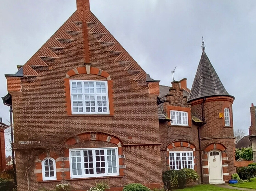 Port Sunlight Village Walking Tours-Port Sunlight必去景点