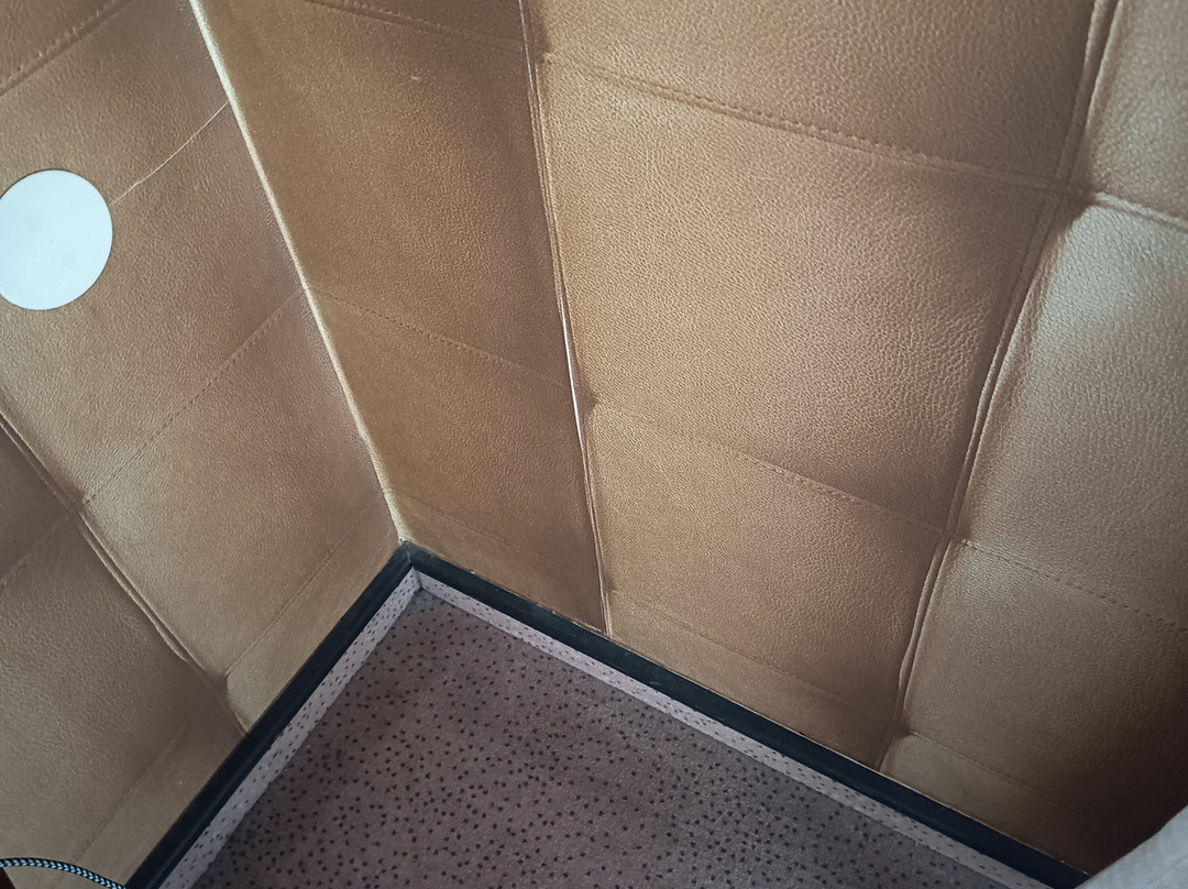 康瑟尔鲁昂1号酒店主图