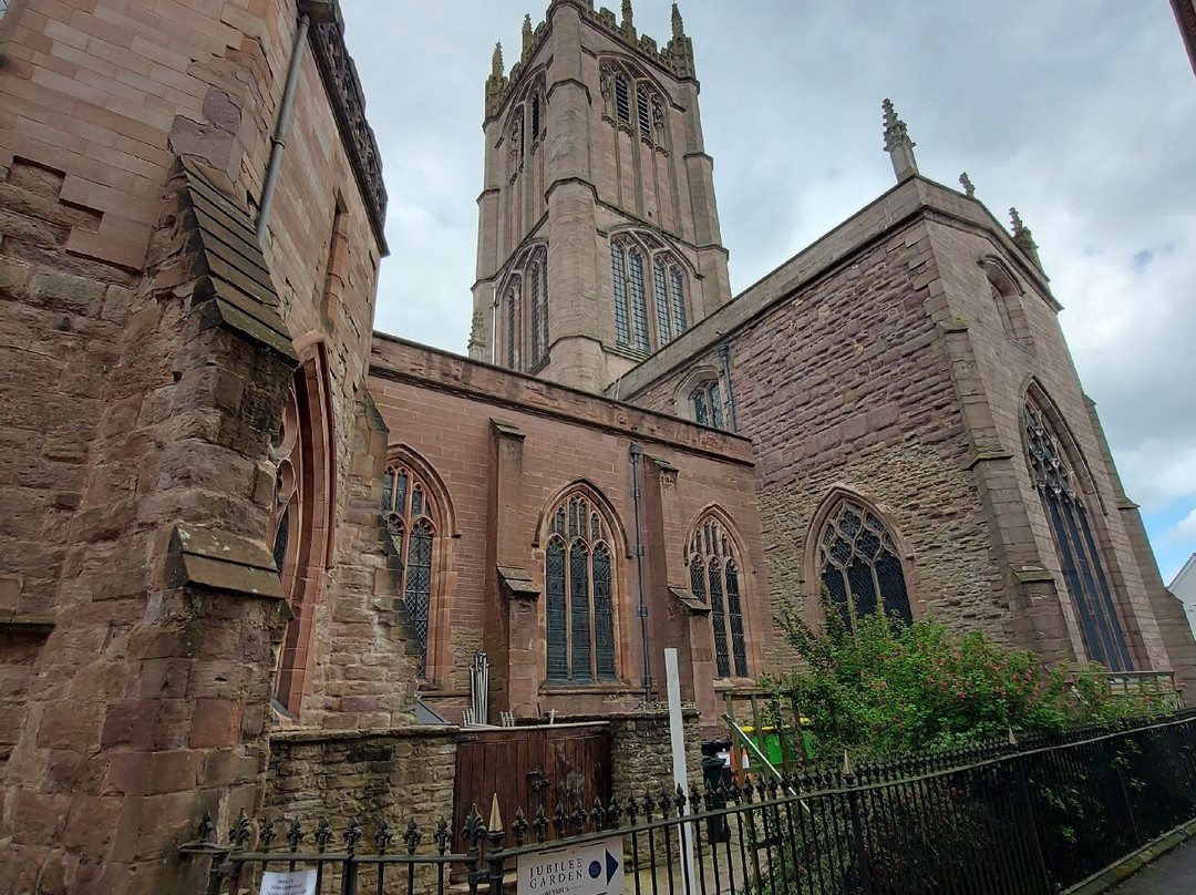St Laurence's Church-拉德洛必去景点