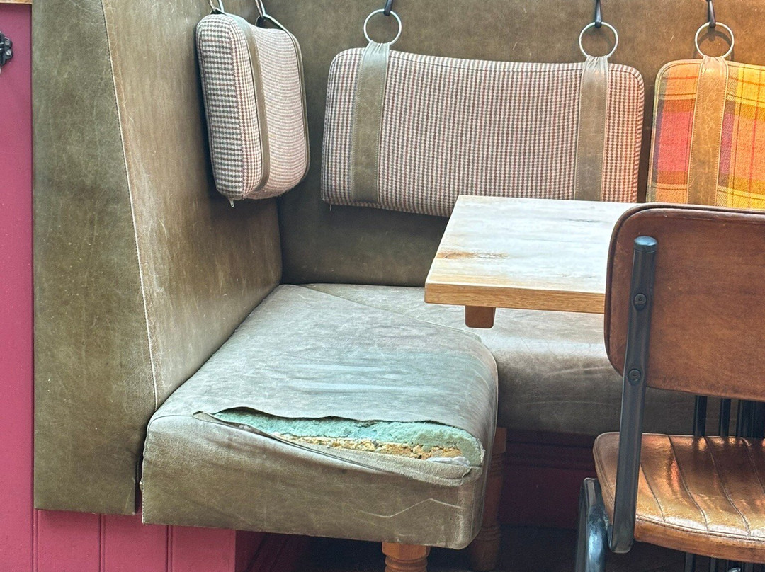 公牛酒店主图