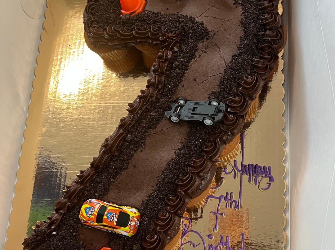 Supreme Bakery