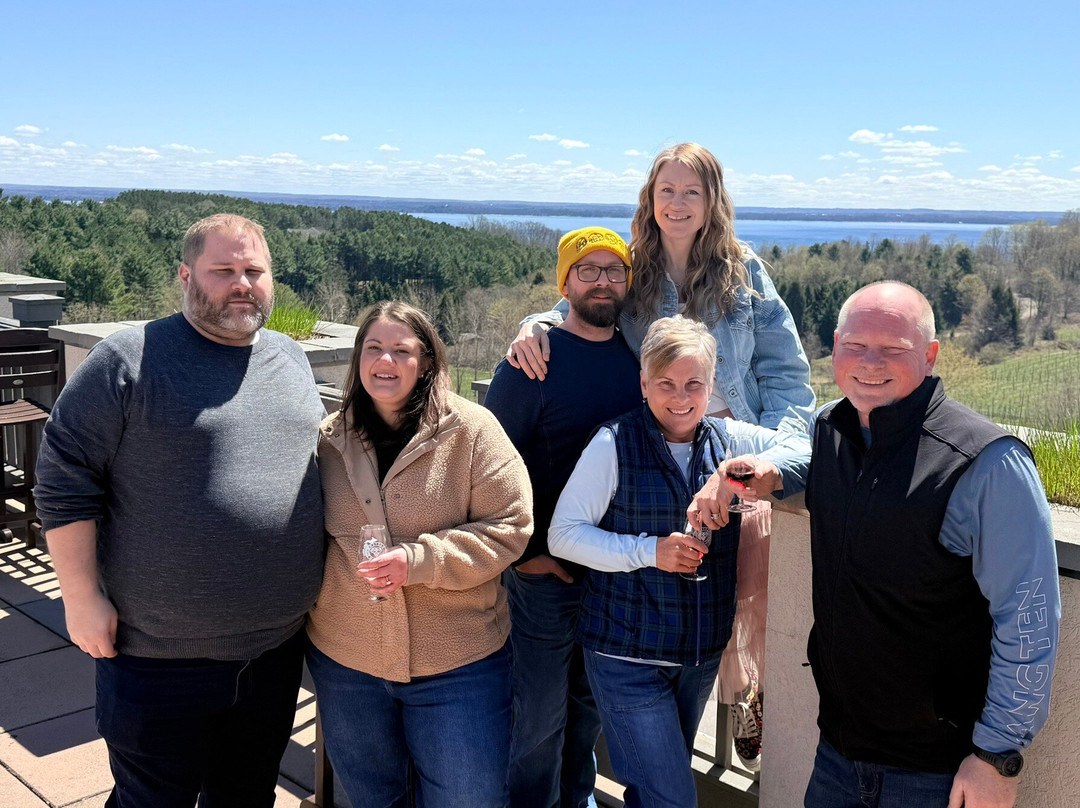 Traverse Bay Tours-特拉弗斯城必去景点