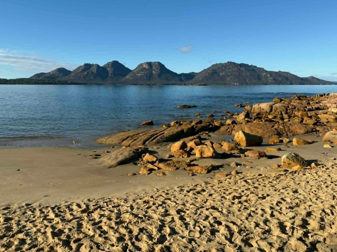 海湾边缘度假村主图