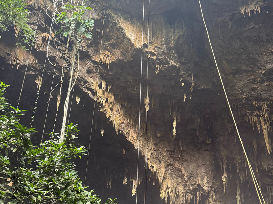 Gruta do Lago Azul-博尼图必去景点