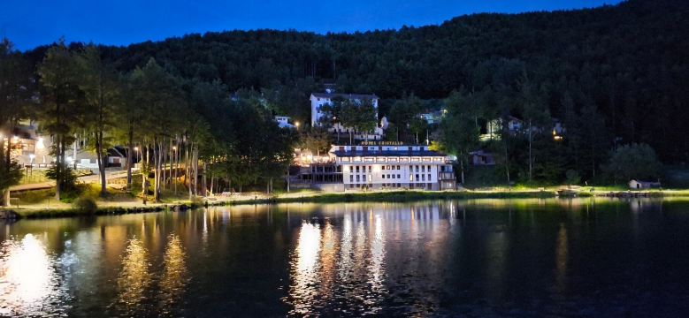 Hotel Cristallo Cerreto Laghi-旅行者