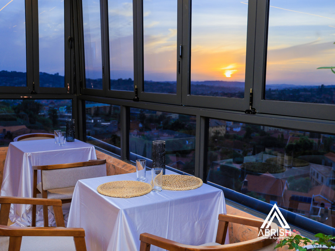 Elegancia Restaurant