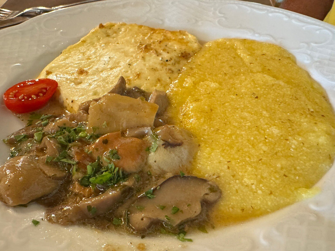 Rifugio Valmaron主图